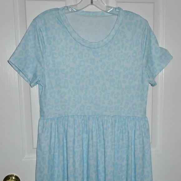 BRAND NEW NWOT TEMU OR SHEIN BLUE CHEETAH PRINT DRESS - SIZE SMALL - Picture 1 of 2